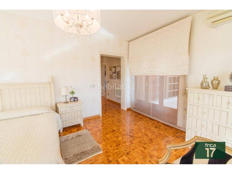 Foto fcdc4ab5-d358-4e46-b96b-15be3ea14897. Chalet avec chauffage piscine dans Plaza Castelar - Mercado Central Elda