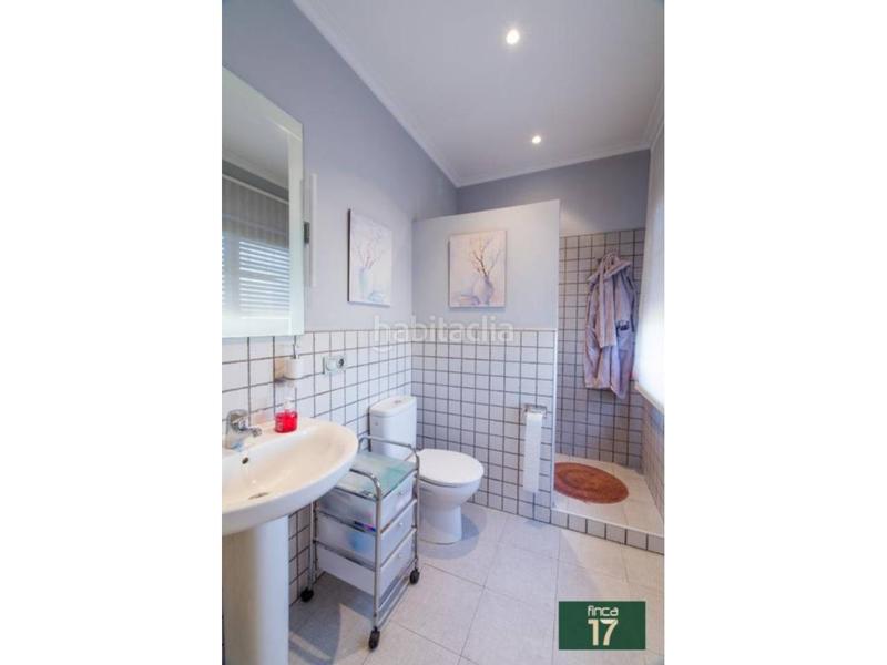 Foto fddb30f6-f2ad-4448-84d0-81862ba5ffd6. Chalet avec chauffage piscine dans Plaza Castelar - Mercado Central Elda