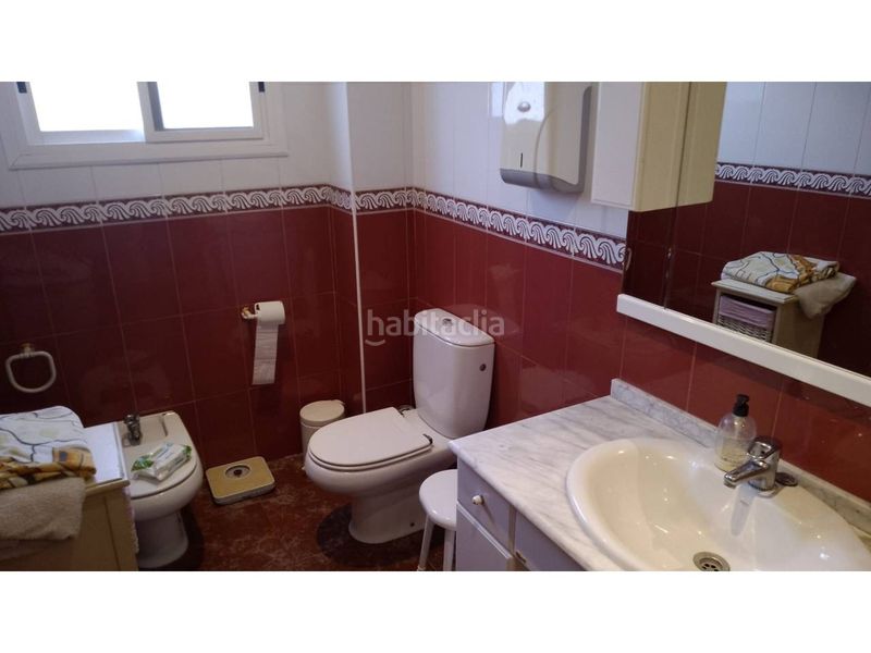 Foto 6267ce4a-0626-4397-ad41-2560d3b3acb0. Xalet amb aparcament piscina a Petrer
