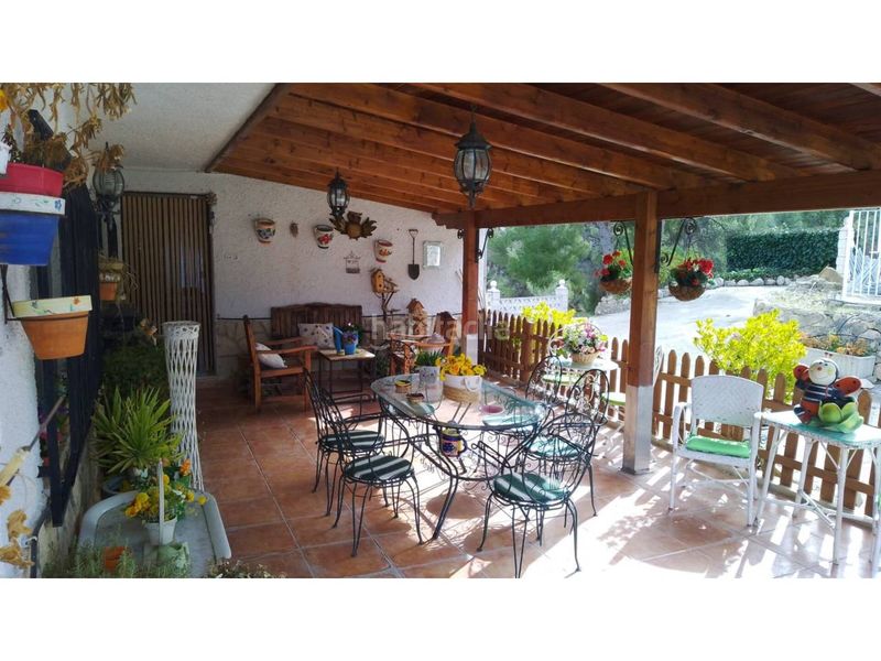 Foto e6348da0-f7ec-4232-a6ca-dd1f38e0dfb7. Xalet amb aparcament piscina a Petrer
