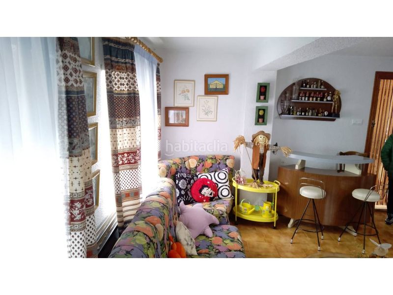 Foto fcbb8946-3c92-4844-8f04-255e1d79d1c2. Xalet amb aparcament piscina a Petrer