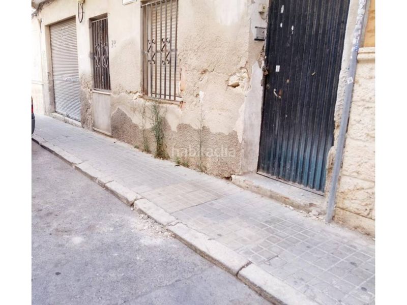Foto f4c744ca-deec-42fe-9893-5aeda5c4309b. House in Plaza de Toros-Avenida Chapí-Trinquete Elda