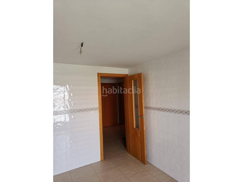 Foto 0a188d17-3643-4447-b84d-66967037ef25. Piso  en venta en Las Trescientas-San Francisco-Ciudad Vergel Elda