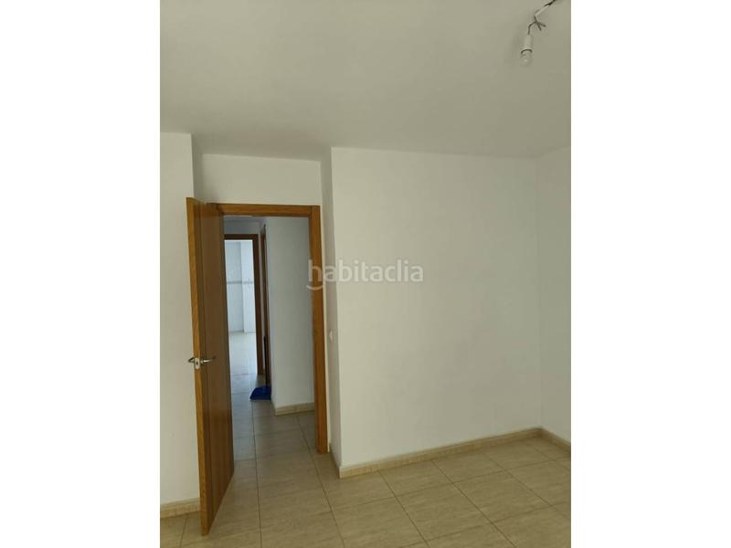 Foto 1badbdf4-6300-48d0-b0ab-5f50f0e5741c. Piso  en venta en Las Trescientas-San Francisco-Ciudad Vergel Elda