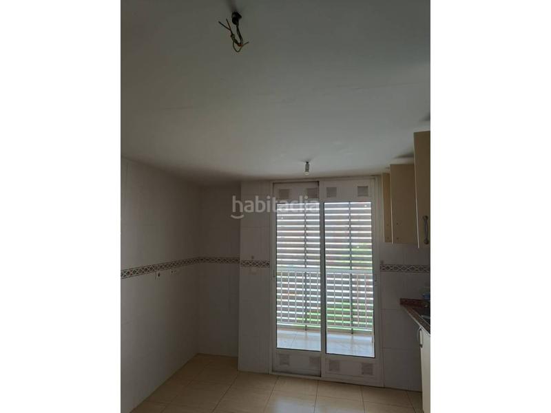 Foto 5a7970c5-ef50-48d2-bbc4-02401261cef0. Piso  en venta en Las Trescientas-San Francisco-Ciudad Vergel Elda