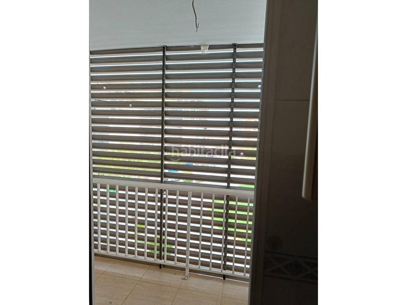 Foto 955dc0d3-4833-4a6b-b947-9781d1a76f89. Piso  en venta en Las Trescientas-San Francisco-Ciudad Vergel Elda