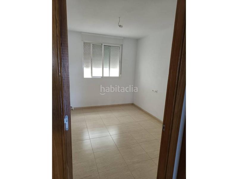 Foto f5749712-04b0-4b01-a31f-905c4f912ebc. Piso  en venta en Las Trescientas-San Francisco-Ciudad Vergel Elda