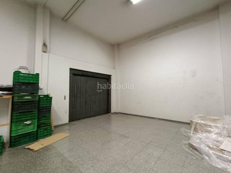 Foto 12dab5f9-c867-48ff-84b7-3f64f0f2d4b3. Local comercial a Plaza Castelar - Mercado Central Elda