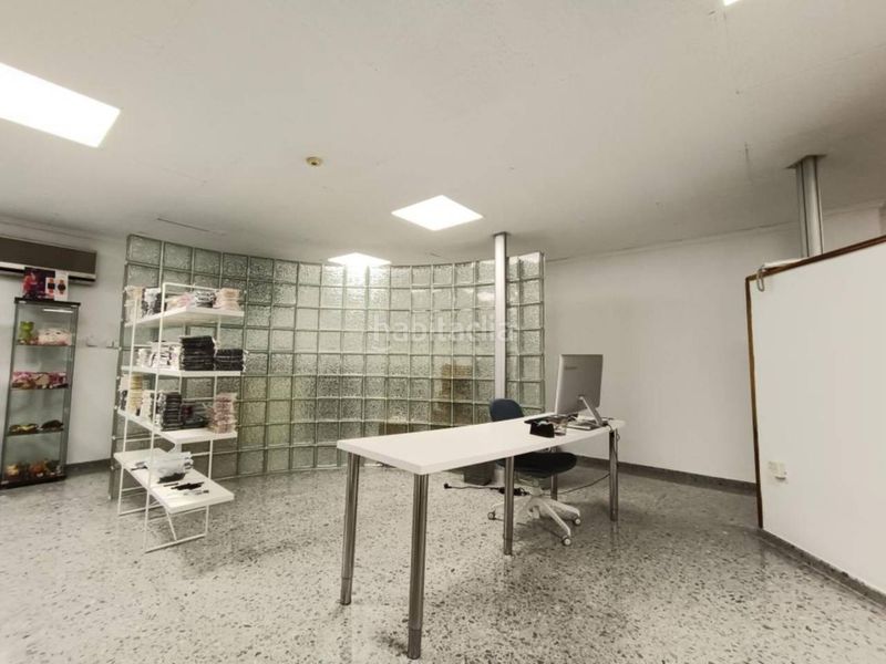 Foto 49e002c2-9b56-4810-9779-9bcc131686a3. Local comercial a Plaza Castelar - Mercado Central Elda