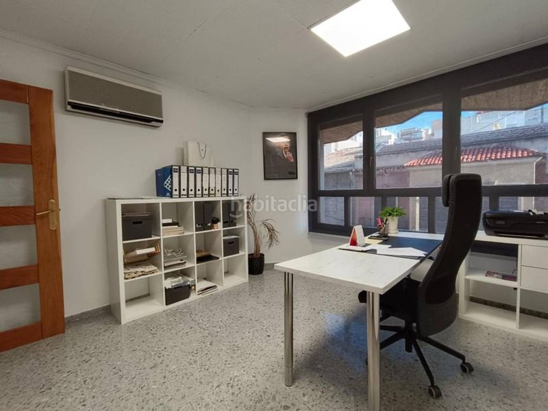 Foto 4ac5c967-a431-4d77-b4a5-4557f3eff35c. Local comercial a Plaza Castelar - Mercado Central Elda