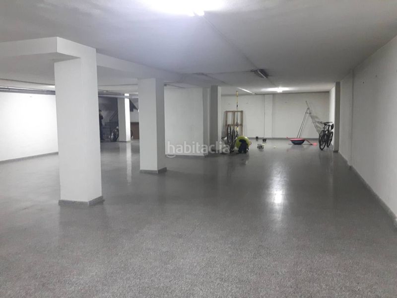 Foto 84f4a244-22f2-44e1-882e-1c8ce5bca4c5. Local comercial a Plaza Castelar - Mercado Central Elda