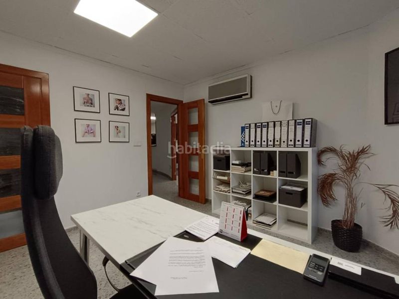 Foto a76575b0-03fe-49ad-953f-245044e9c2c7. Local comercial a Plaza Castelar - Mercado Central Elda