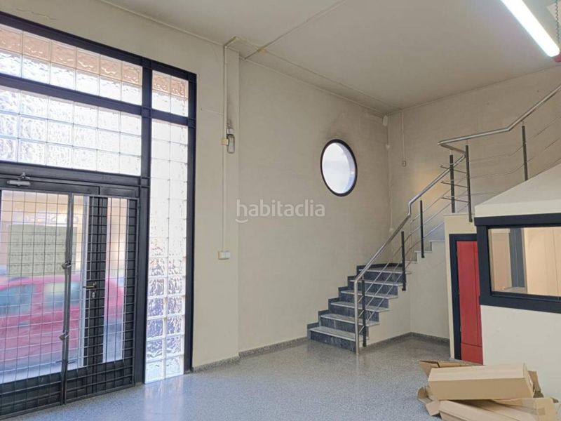 Foto a9ea22fd-c904-4543-ac93-8f649fc8f8d4. Local comercial a Plaza Castelar - Mercado Central Elda