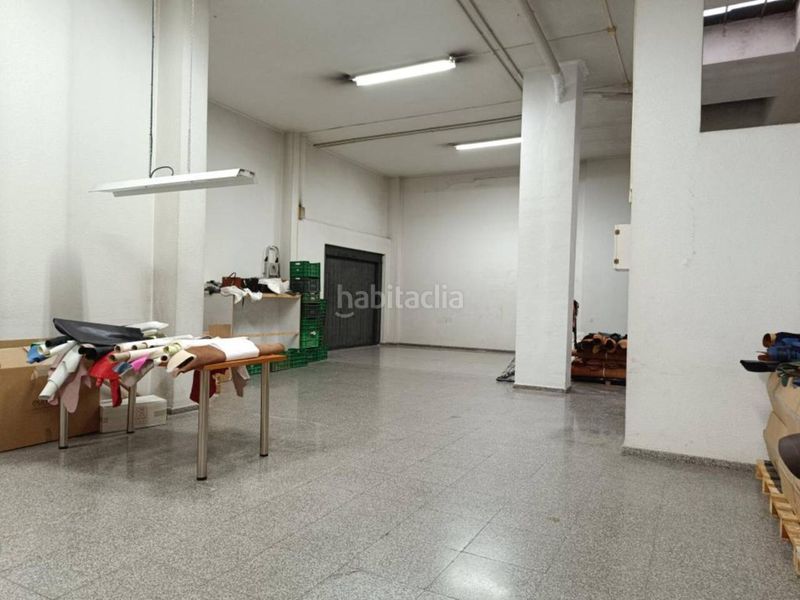 Foto b1b1ee65-3817-4a13-a3e4-485d42df47f0. Local comercial a Plaza Castelar - Mercado Central Elda