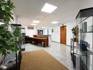 Geschäftsraum in Plaza Castelar - Mercado Central