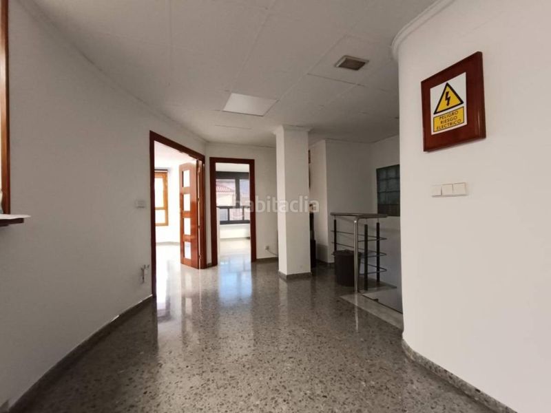 Foto d1fbea63-f805-4882-9fa2-489c1854c655. Local comercial a Plaza Castelar - Mercado Central Elda