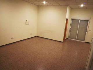 Local Comercial a Petrer. Local en venta en petrer