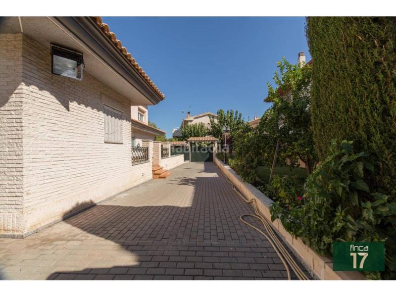 Foto d2958fd1-0dfa-4274-8697-3dad4d5b8f20. Xalet amb aparcament piscina a Campo Alto-Club de Campo Elda