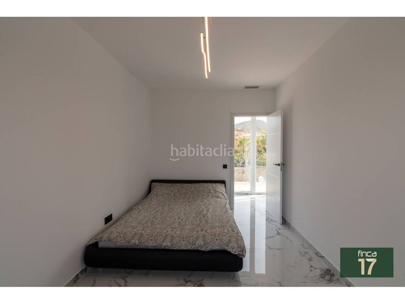 Foto 1c3b3167-75d2-4753-aec6-0f698ea471a8. Xalet amb aparcament piscina a Petrer