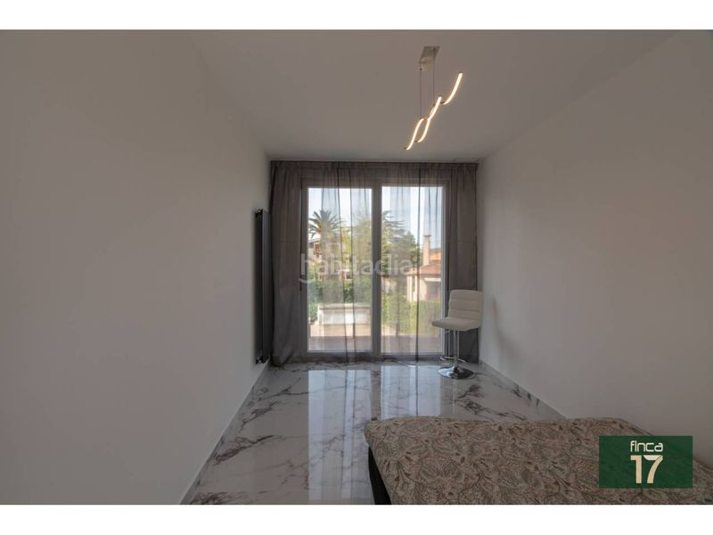 Foto 5b6b645a-cc9c-479c-b4f2-b2c85ce7b8d8. Xalet amb aparcament piscina a Petrer