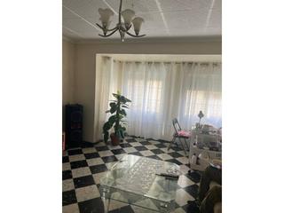 Casa  Calle vicente blasco ibez. Casa independiente con dos locales en la gran avenida