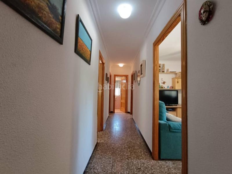 Foto 5c66a450-35f0-417f-ba55-6b38f4719007. Casale con piscina in Las Trescientas-San Francisco-Ciudad Vergel Elda