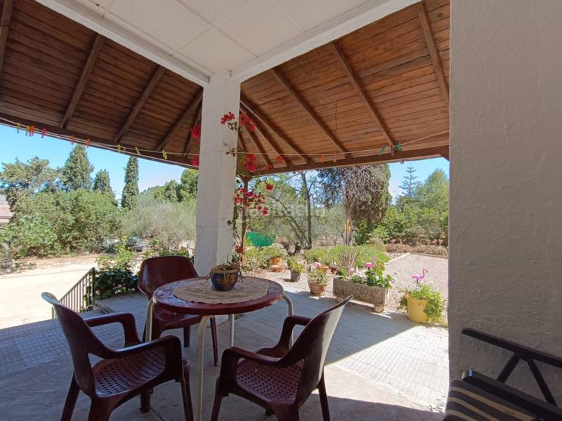 Foto ad649741-916f-4211-9771-ad0aee875a8b. Casale con piscina in Las Trescientas-San Francisco-Ciudad Vergel Elda