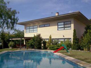 Casa a Petrer. Chalet en loma bada, petrer
