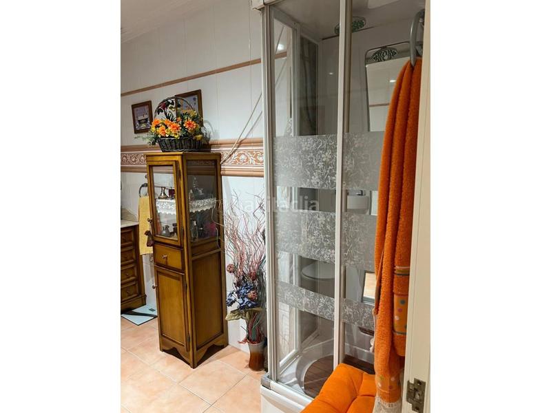 Foto 3d9bb35a-b1e1-4b3a-bc21-27cad42b17db. Maison avec parking dans Plaza Castelar - Mercado Central Elda