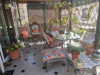 Casa a Plaza Castelar - Mercado Central. Casa independiente a la venta en elda