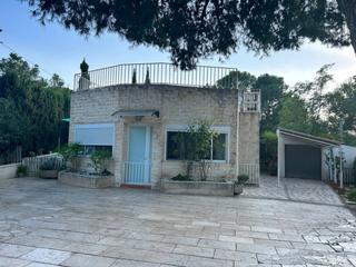 Xalet a Las Trescientas-San Francisco-Ciudad Vergel. Venta de chalet en elda