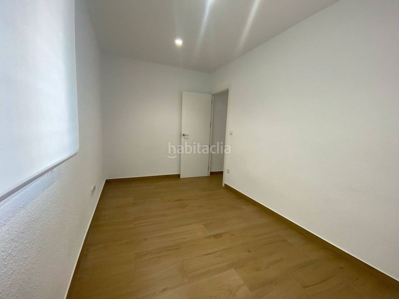 Foto 4740bc5d-419a-4775-8f5d-0febb0489771. Miete etagenwohnung in Plaza Castelar - Mercado Central Elda