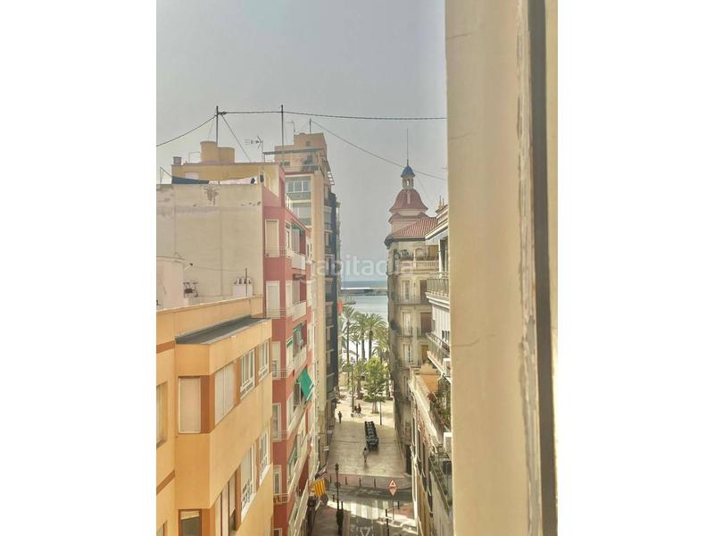 Foto 4dbeaecb-4002-420b-bb51-f599c63fd6e8. Flat in Barrio del Centro Alicante