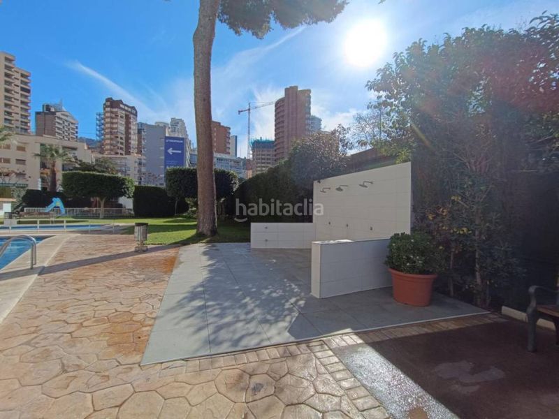 Foto 043d9633-1cbd-4a9b-82c6-b924dcc1ed10. Apartament amb aparcament piscina a Playa Levante Benidorm