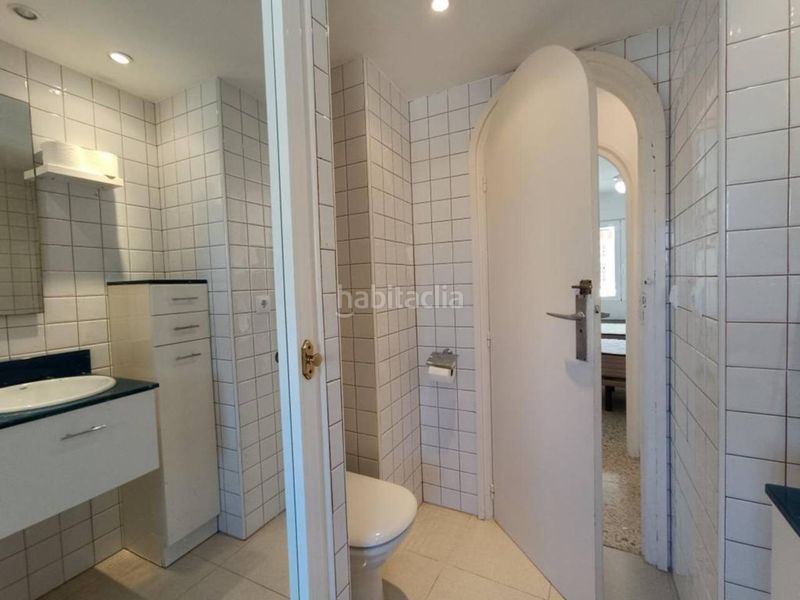 Foto 1f6ffd59-bf91-4677-9042-fd33e20d464a. Apartament amb aparcament piscina a Playa Levante Benidorm