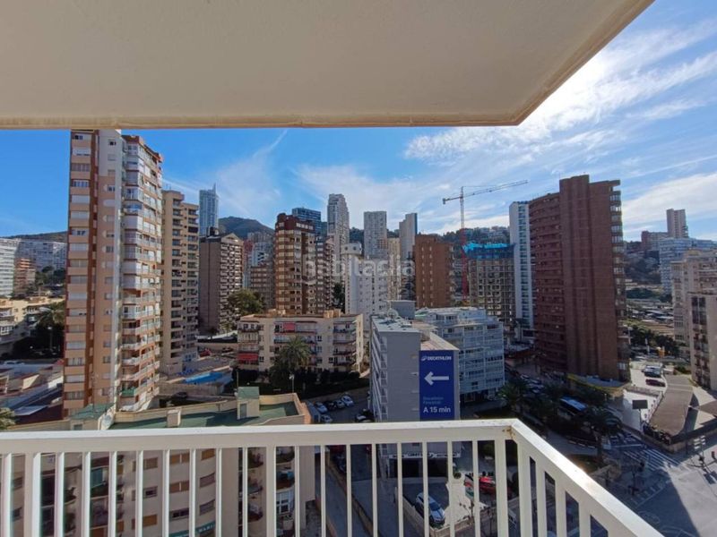 Foto 2253d42c-3273-4f85-a21d-2356148e17e9. Apartament amb aparcament piscina a Playa Levante Benidorm