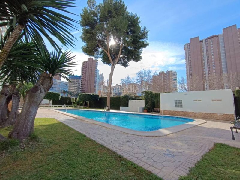 Foto 3b362ff5-c448-4236-a44f-2739efb3b7f1. Apartament amb aparcament piscina a Playa Levante Benidorm