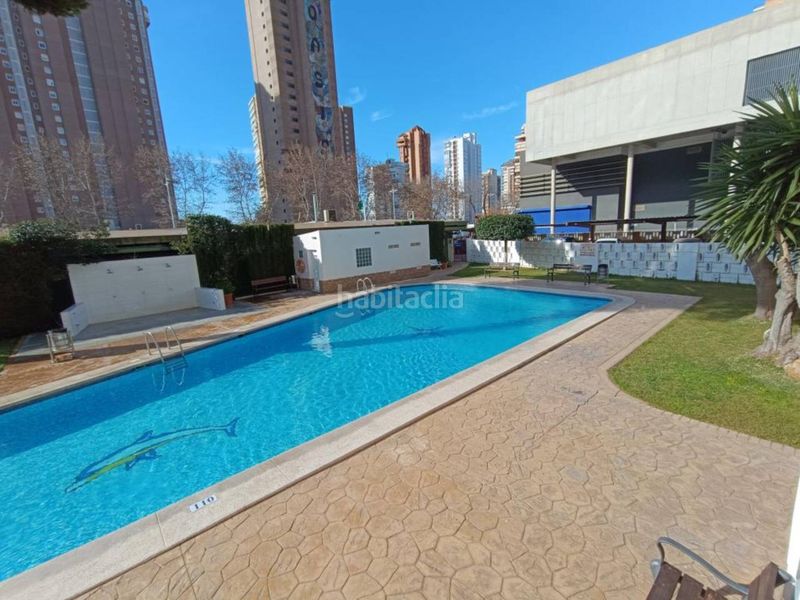 Foto bd4ecfbb-8a00-43d9-a272-d25317c11fa2. Apartament amb aparcament piscina a Playa Levante Benidorm