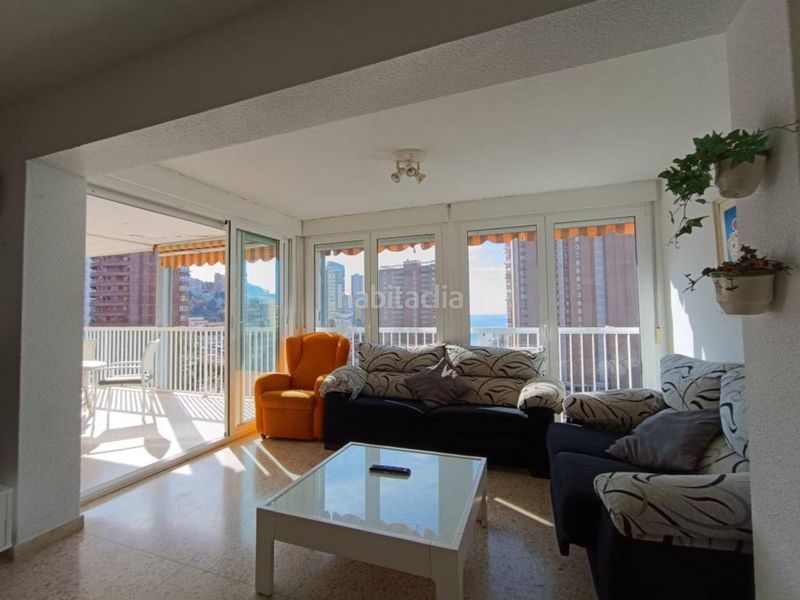 Foto cc022417-2f88-4efb-8768-3adab08a0491. Apartament amb aparcament piscina a Playa Levante Benidorm