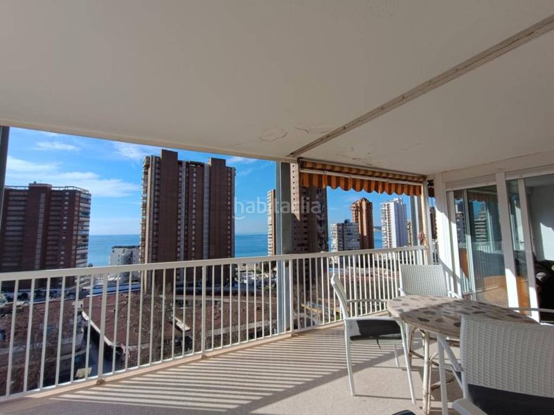 Foto cc3955dd-bb66-43ac-82cf-cdbdecca8067. Apartament amb aparcament piscina a Playa Levante Benidorm
