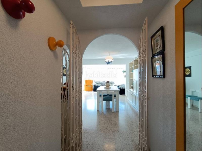 Foto d21d320b-b732-4029-8408-7f19e9ac4f0e. Apartament amb aparcament piscina a Playa Levante Benidorm