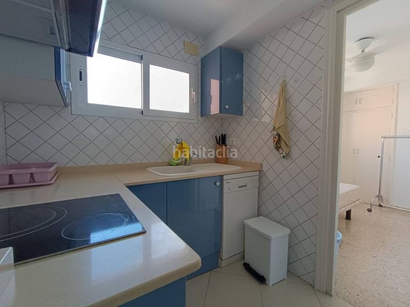 Foto fa71b167-3eee-45c8-bc7f-7fbd35a6f1ca. Apartament amb aparcament piscina a Playa Levante Benidorm