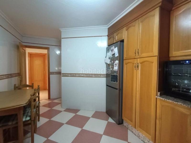 Foto c033e780-17a3-417d-b574-7352a217a9d1. Appartamento in Las Trescientas-San Francisco-Ciudad Vergel Elda