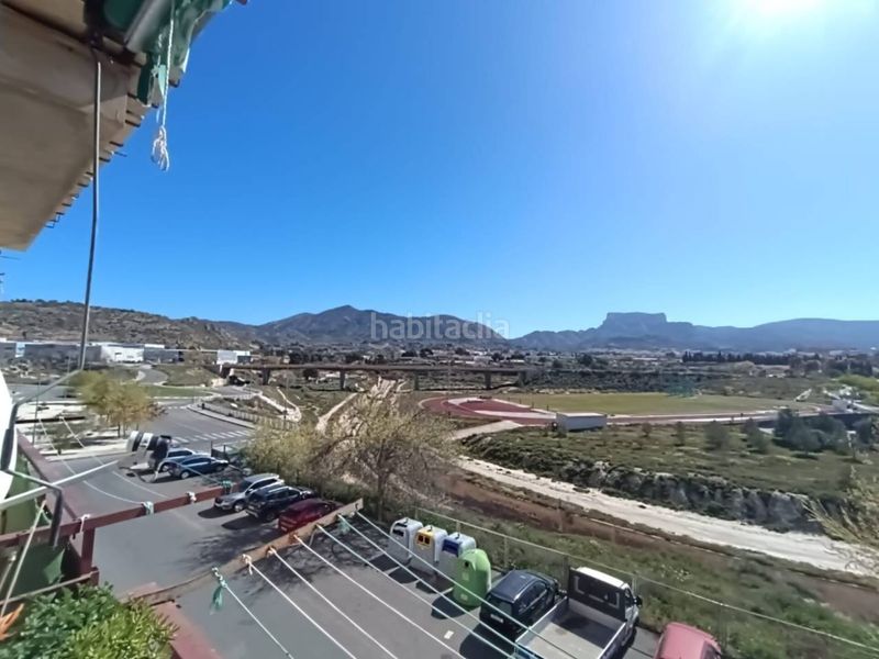 Foto d95483a1-7305-43e2-aa42-7b65d71f573e. Appartamento in San Crispín-Huerta Nueva-Estación Elda