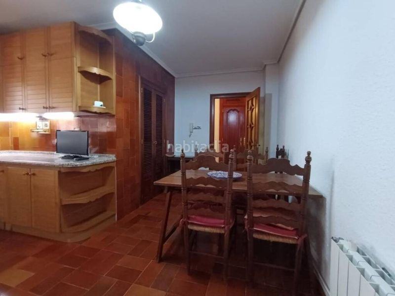 Foto 04656df7-9473-4807-bfff-a7709b7a7f00. Rent flat with heating in Plaza Castelar - Mercado Central Elda