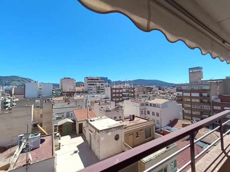 Foto 587307d3-726e-48dc-bbf1-d8bf4a02088a. Rent flat with heating in Plaza Castelar - Mercado Central Elda