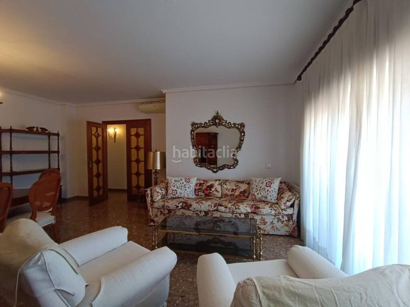 Foto c76177d2-b1c4-4822-9756-3b5f4dcfd3bb. Rent flat with heating in Plaza Castelar - Mercado Central Elda