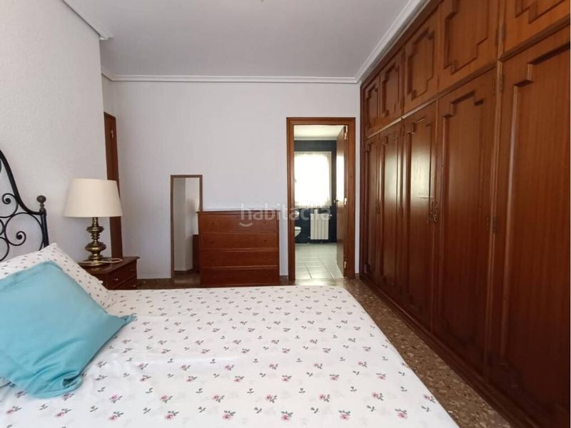 Foto c8550b48-7300-4c14-a6d8-d741d1911172. Rent flat with heating in Plaza Castelar - Mercado Central Elda