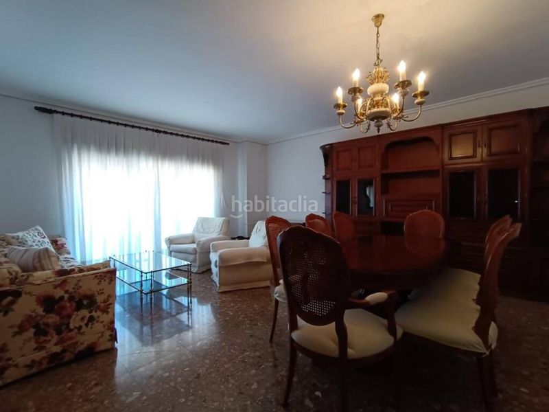 Foto e1b7436f-afdc-483a-9d07-2ec991df90a2. Rent flat with heating in Plaza Castelar - Mercado Central Elda