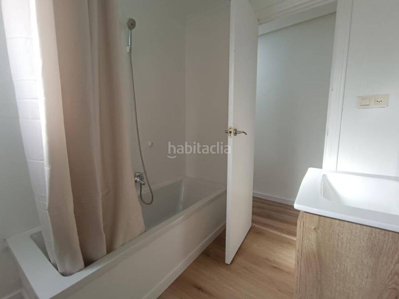 Foto 0eeec7c3-c12a-4080-8ac1-1753e8a5bfef. Miete etagenwohnung in Plaza de Toros-Avenida Chapí-Trinquete Elda